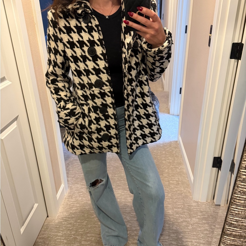 Wool blend houndstooth Black and White Pea Coat